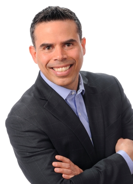 Roberto Vivas - Sales Representative